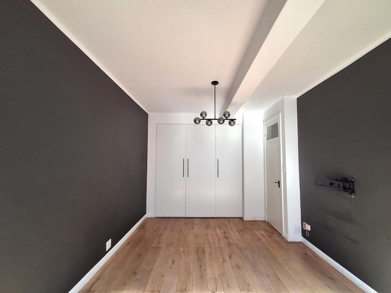 0 Bedroom Property for Sale in Sea Point Western Cape